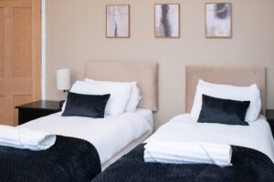 Biddulph House twin room for contractors