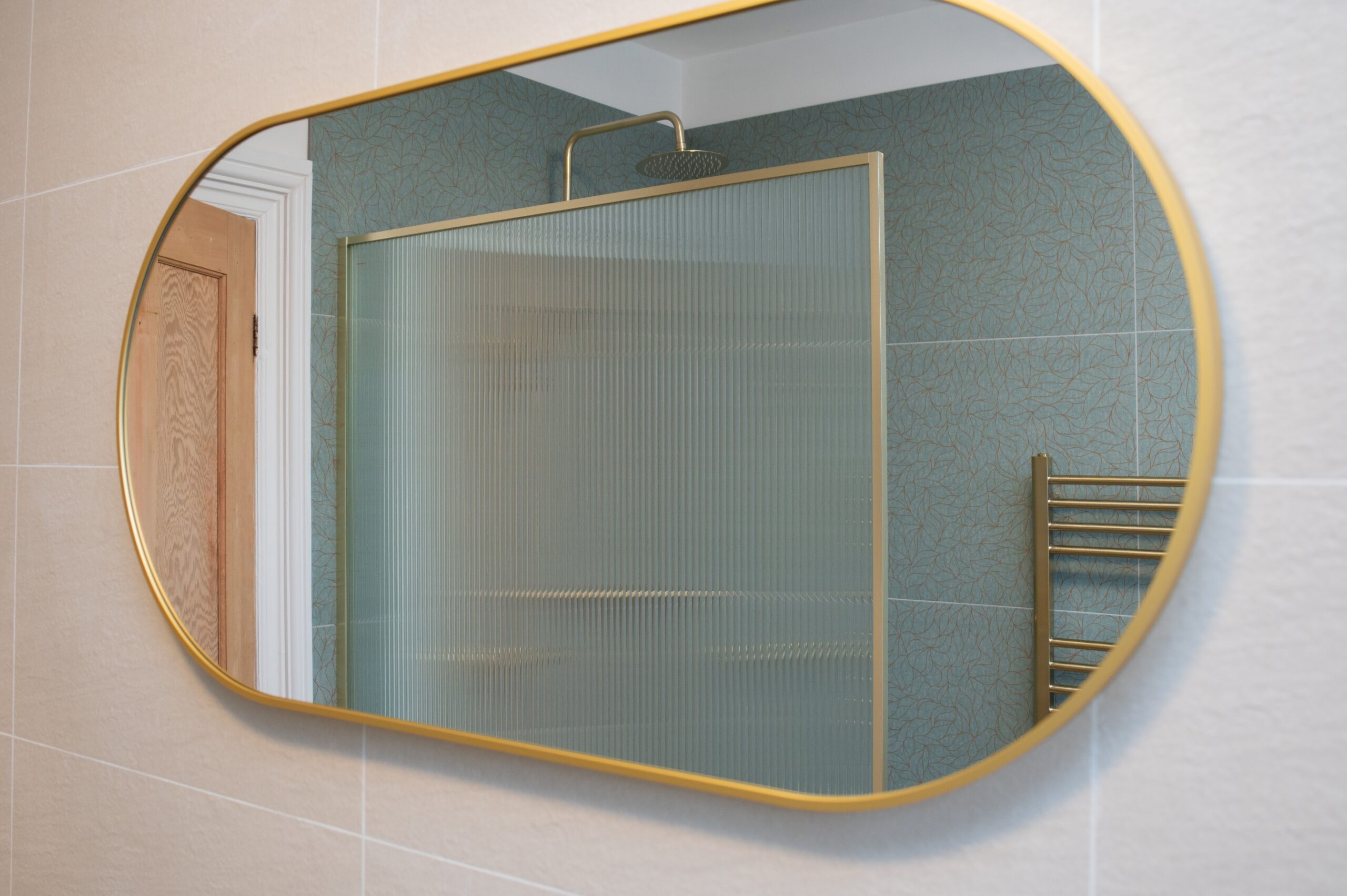 Biddulph house wetroom ST6 sleeps 4