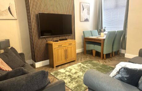 Nest House Crewe lounge Sky TV and Dining Area